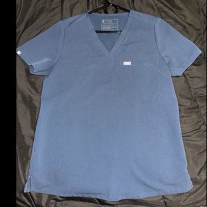 Medium FIGS Catarina scrub top